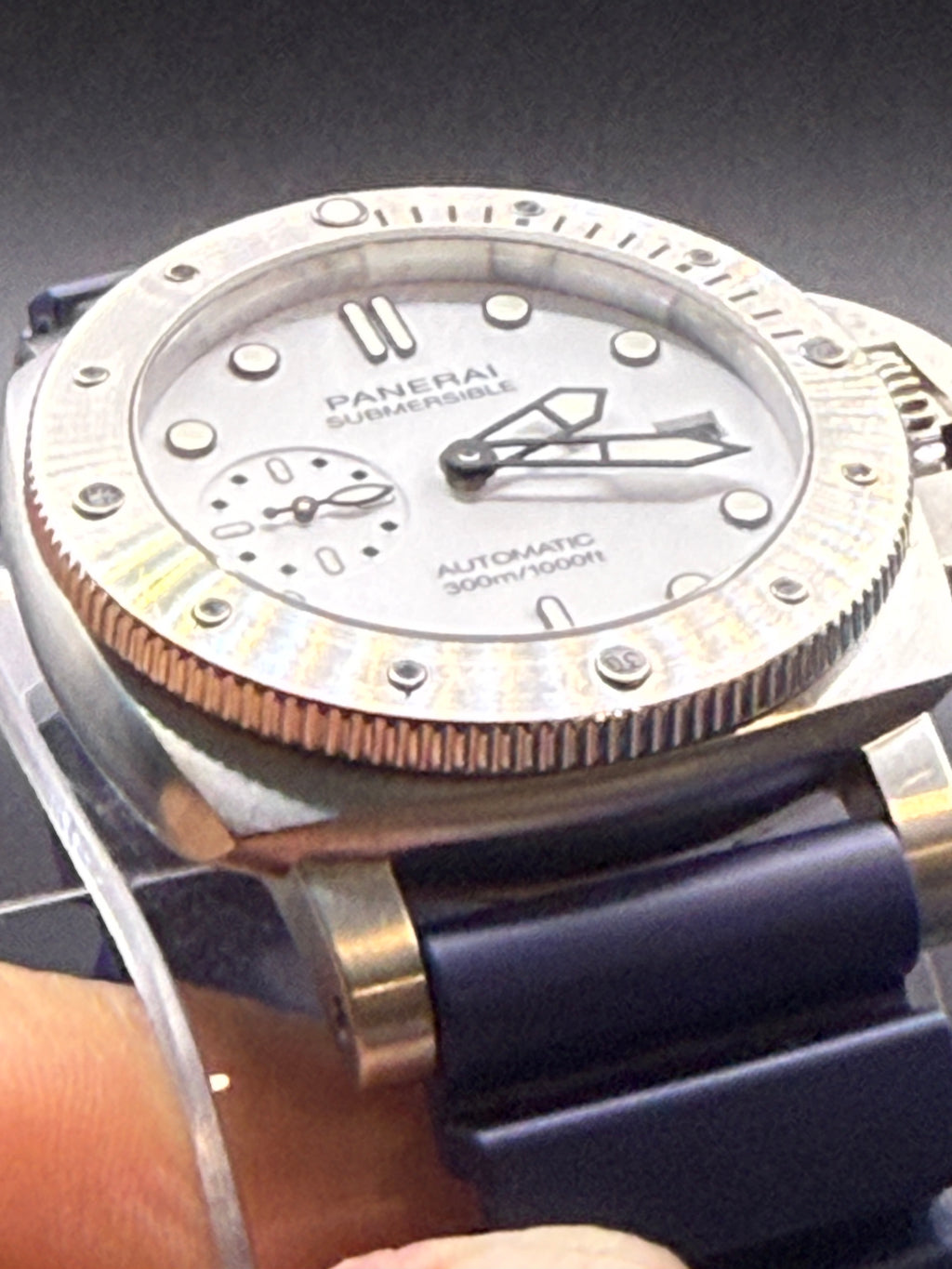 Panerai PAM01223 Submersible Bianco 42mm