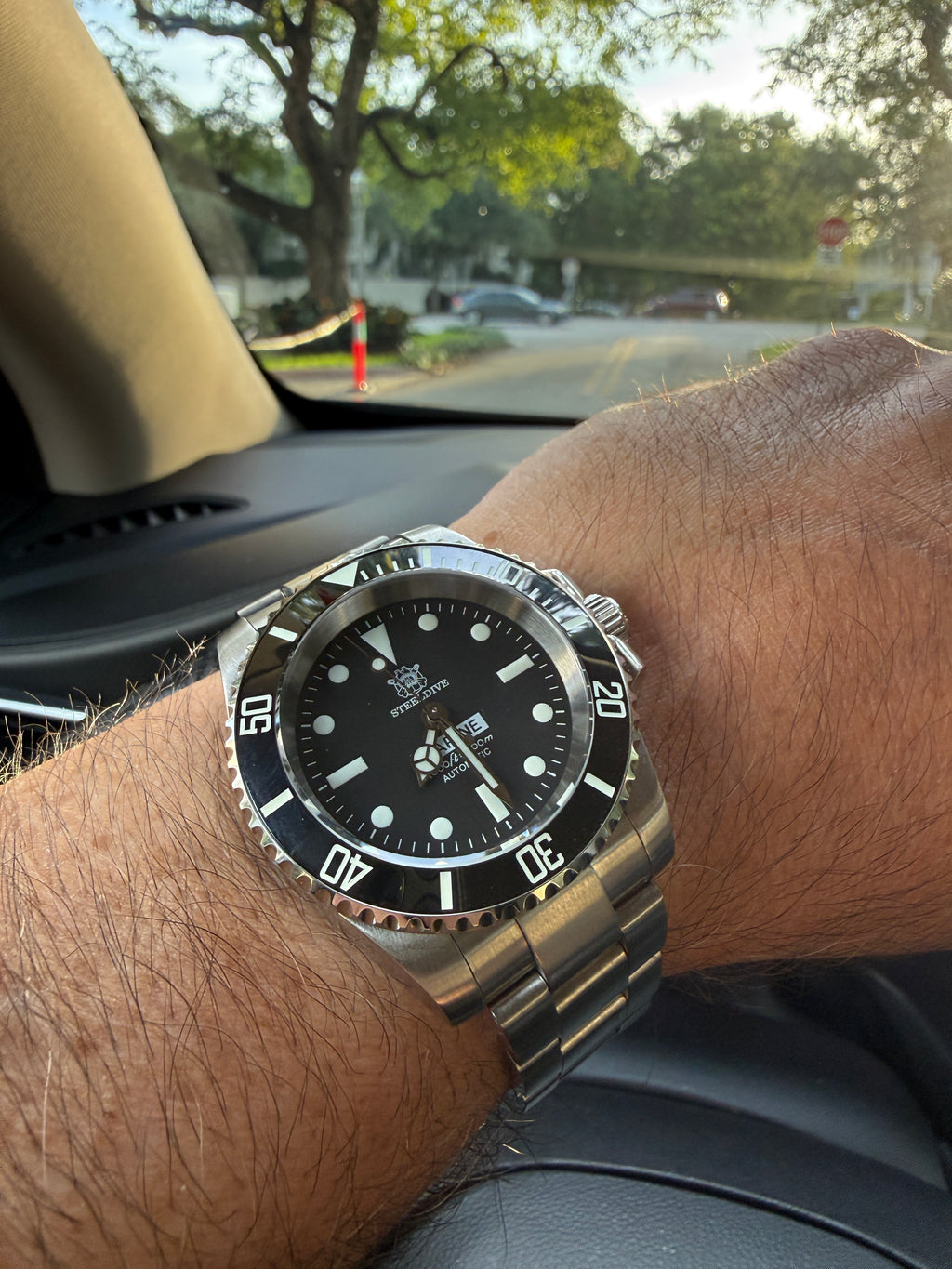 Steeldive SD1954 Automatic Dive Watch – 40.5mm, NH35, Sapphire, Ceramic Bezel, 300M