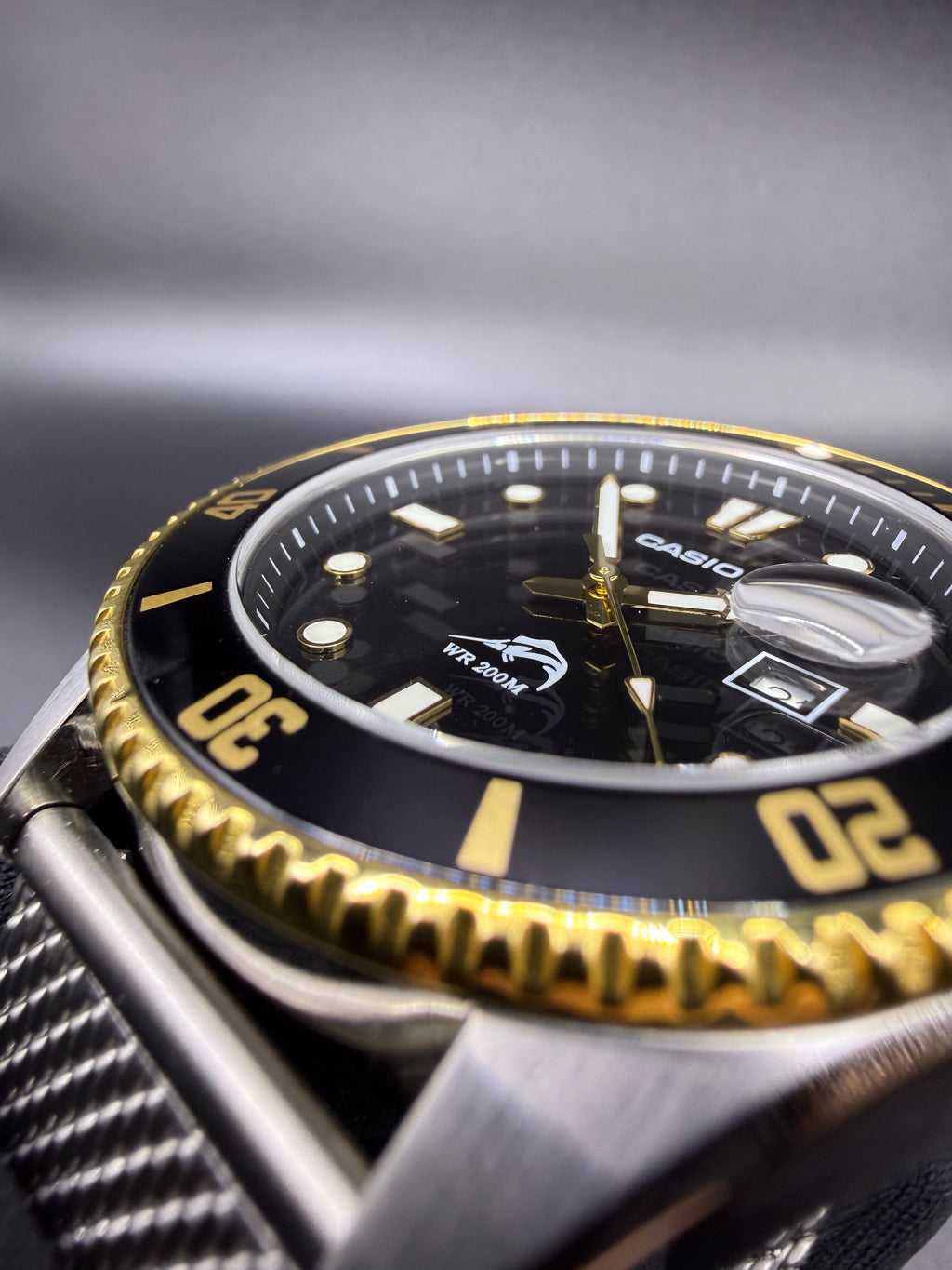Casio Duro MDV106 Marlin Sapphire Crystal Milanese Bracelet Black Gold Mod