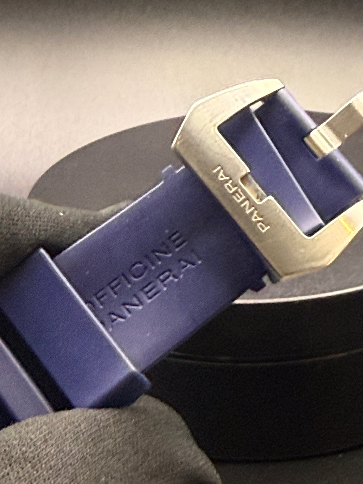Panerai PAM01223 Submersible Bianco 42mm