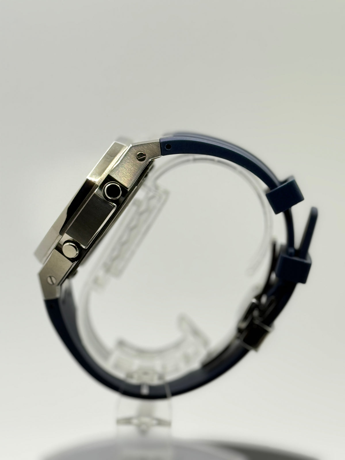 CasiOak G-Shock GA-2100 Custom Mod – Metal Case & Blue FKM Strap