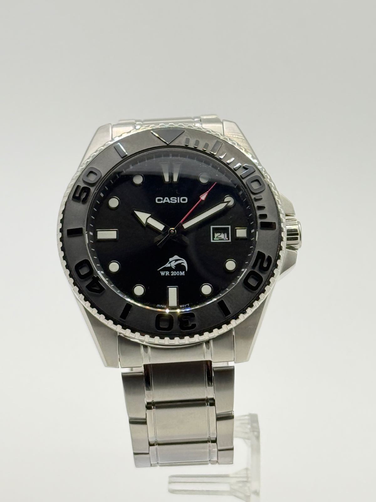 Casio Duro Master Steel – Double Dome Sapphire, 3D Matte Ceramic Bezel, Steel Bracelet