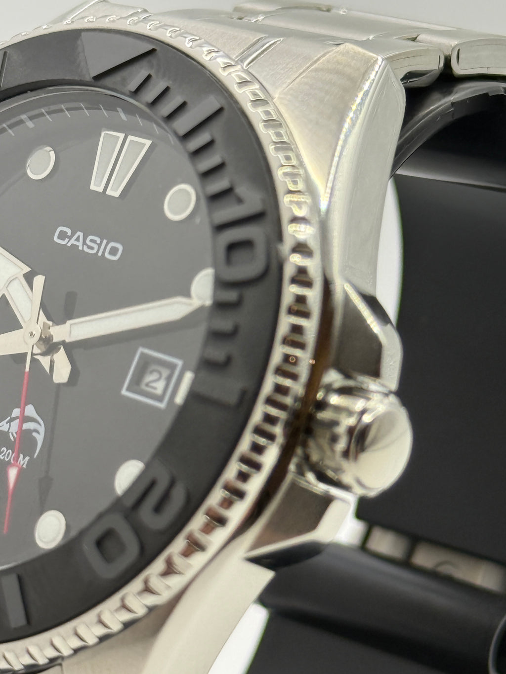 Casio Duro Master Steel – Double Dome Sapphire, 3D Matte Ceramic Bezel, Steel Bracelet